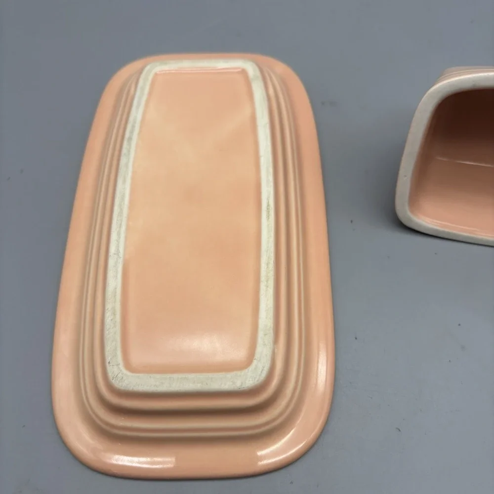 VINTAGE Fiesta, Fiestaware Apricot Covered Butter‎ Dish Unmarked